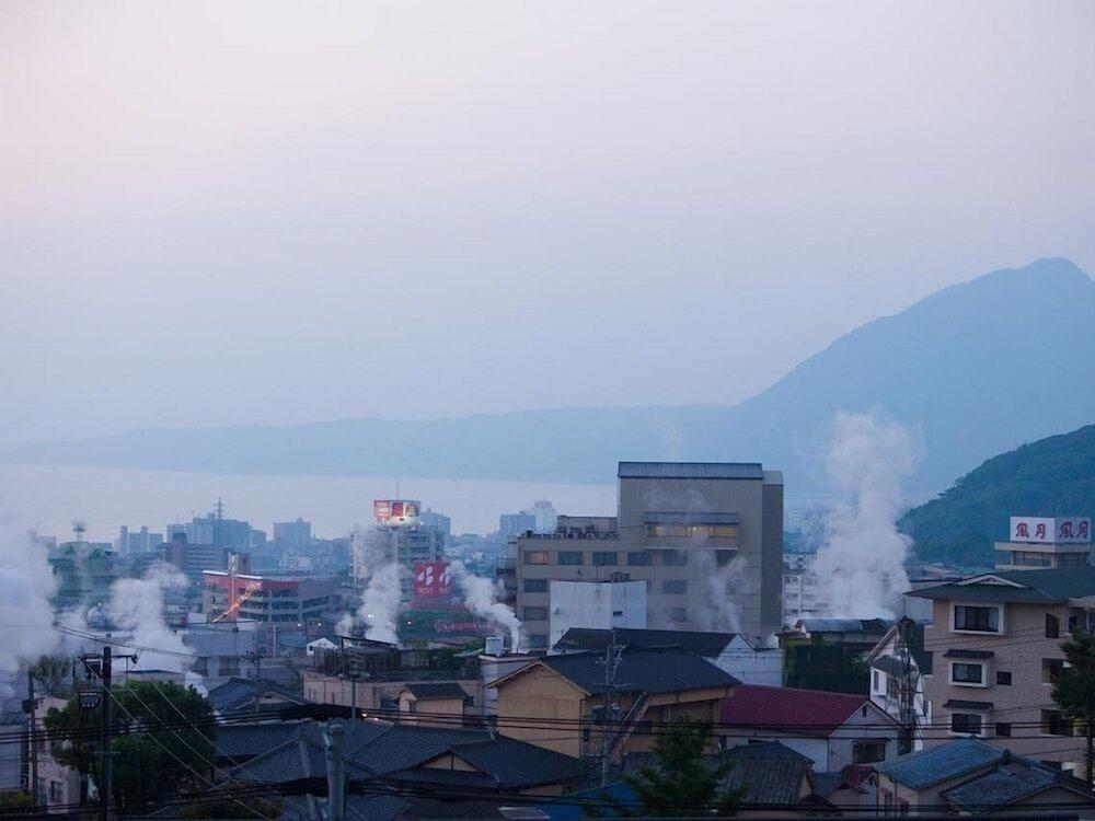 Yumoto Miyoshi Hotel Beppu Buitenkant foto