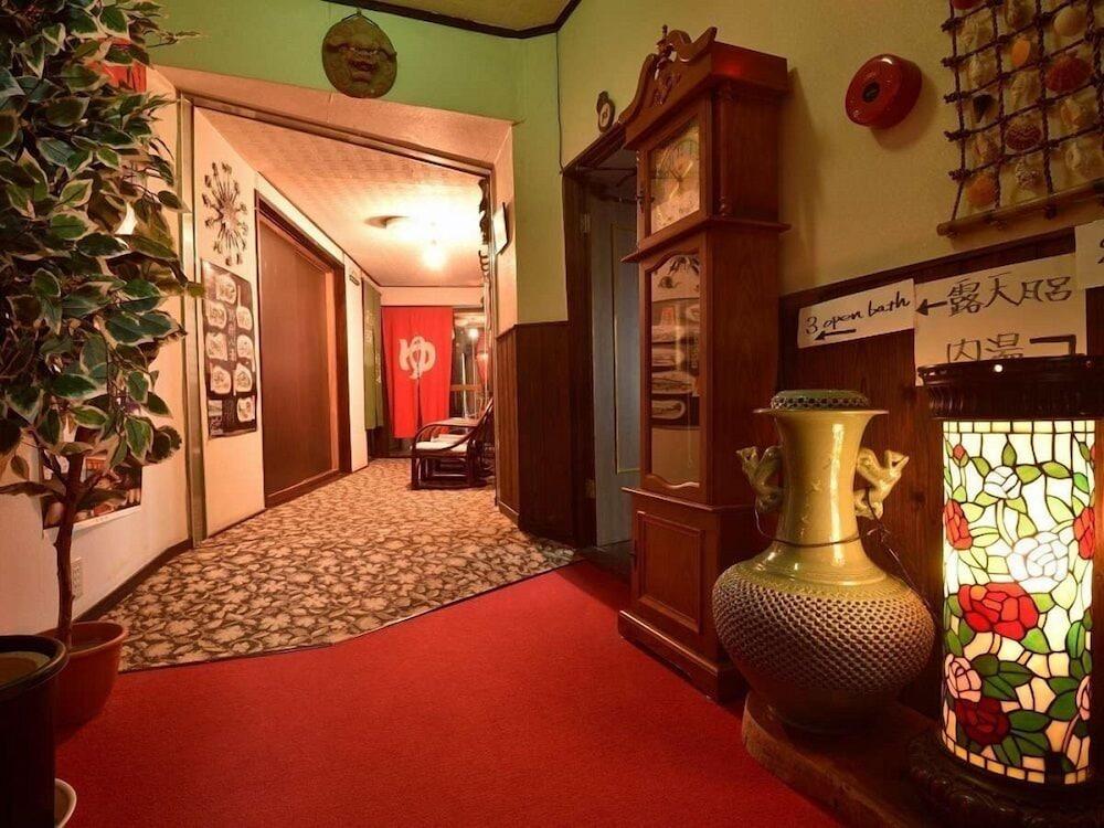 Yumoto Miyoshi Hotel Beppu Buitenkant foto
